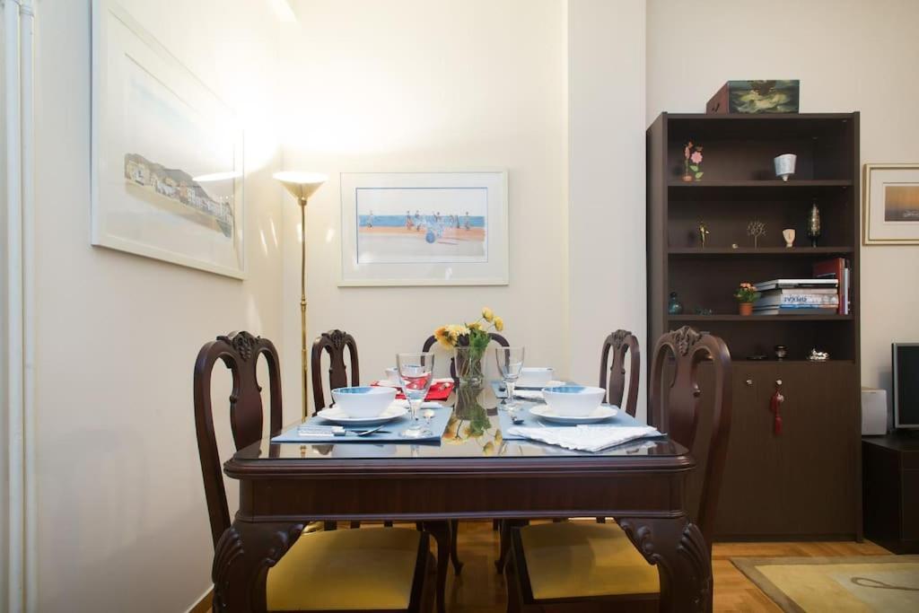 Top-Rated 1-Bedroom Apartment In The Heart Of Athene Buitenkant foto