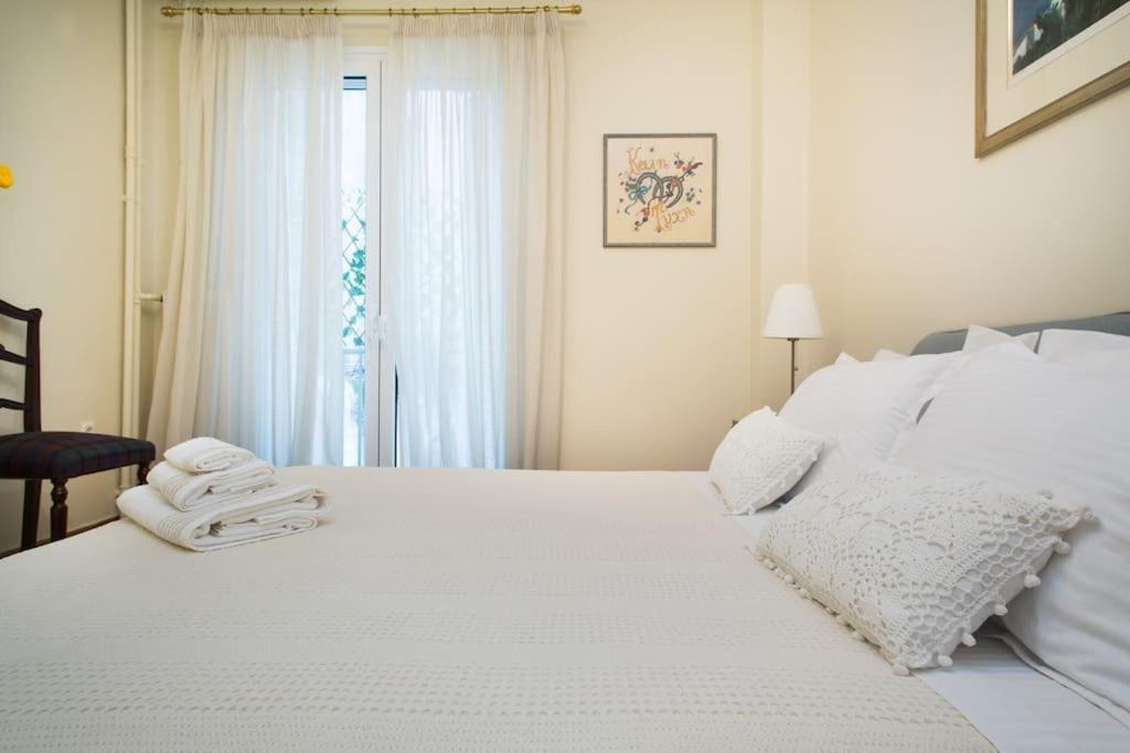 Top-Rated 1-Bedroom Apartment In The Heart Of Athene Buitenkant foto