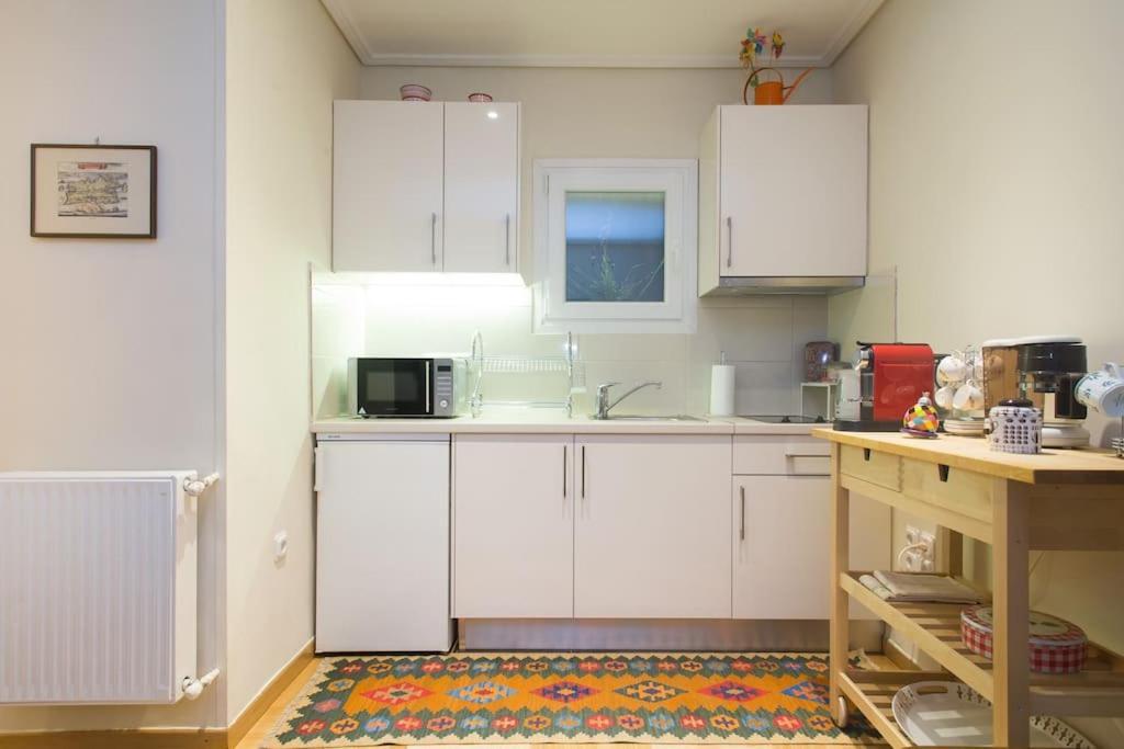 Top-Rated 1-Bedroom Apartment In The Heart Of Athene Buitenkant foto